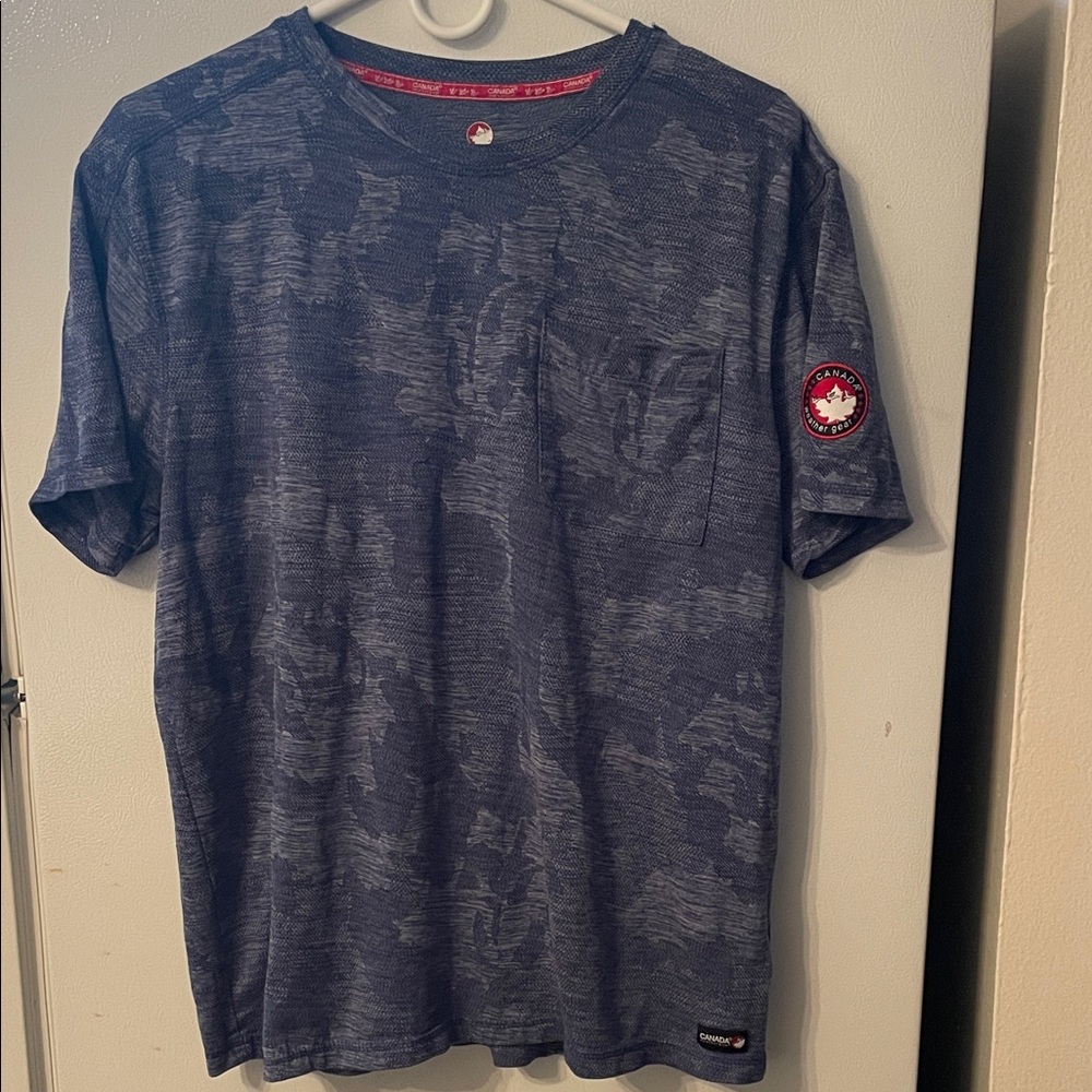 Canada Weather Gear L Men's Camouflage Blue Tee